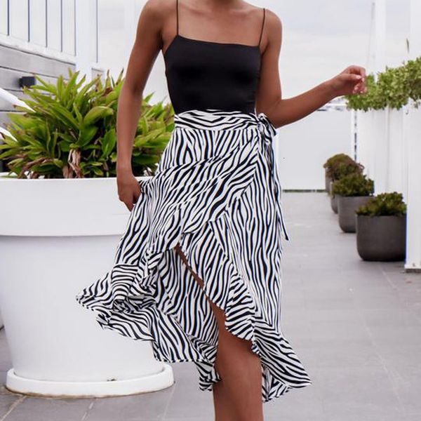 faldas mujer moda 2020 fashion long skirt women zebra striped print bandage open fork ruffles hem summer bohemia skirt jupe femme 40, Black
faldas mujer moda 2020 fashion long skirt women zebra striped print bandage open fork ruffles hem summer bohemia skirt jupe femme 40, Black
