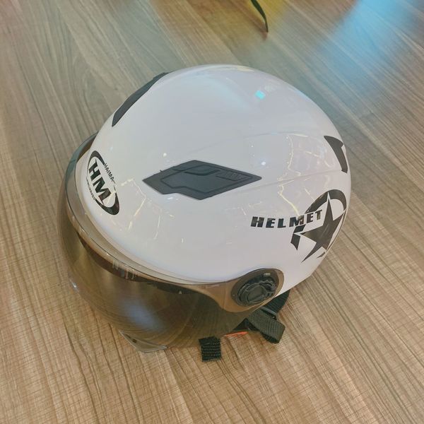 2sfzf women's car summer battery men's four seasons half helmet covered sunshade light moped motorcycle electric vehicle electric
2sfzf women's car summer battery men's four seasons half helmet covered sunshade light moped motorcycle electric vehicle electric