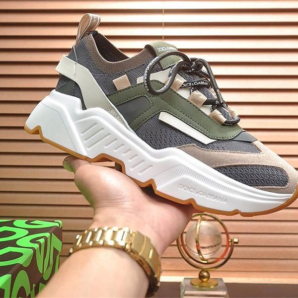 2020wi designer new luxury men's casual sports shoes, outdoor casual shoes, with original box size 38--45, Black
2020wi designer new luxury men's casual sports shoes, outdoor casual shoes, with original box size 38--45, Black