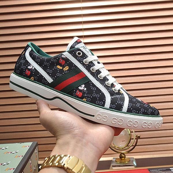 men shoes sneakers luxury with box chaussures de sport pour hommes designer mens tennis 1977 sneaker vintage zapatos hombre, Black
men shoes sneakers luxury with box chaussures de sport pour hommes designer mens tennis 1977 sneaker vintage zapatos hombre, Black