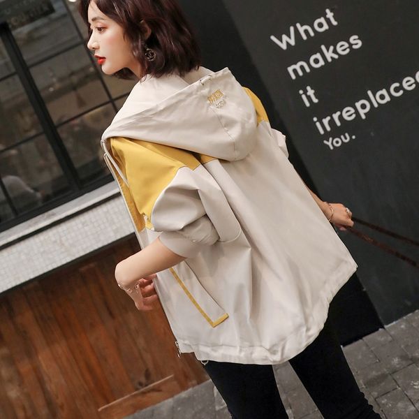 women's 2020 autumn new korean style fashion short windbreaker short coat loose student sports leisure all-match trench coat, Tan;black
women's 2020 autumn new korean style fashion short windbreaker short coat loose student sports leisure all-match trench coat, Tan;black