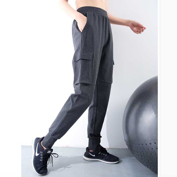 19196 joggers women sports pants big pocket high waist sweaterpants for women jogging running sports jogger sport trousers, Black;blue
19196 joggers women sports pants big pocket high waist sweaterpants for women jogging running sports jogger sport trousers, Black;blue