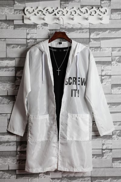 4ihug 2019 summer new mid-length trench coat men's knee-high student thin sunscreen 2019 cloak windbreaker windbreaker summer new mid-l, Tan;black
4ihug 2019 summer new mid-length trench coat men's knee-high student thin sunscreen 2019 cloak windbreaker windbreaker summer new mid-l, Tan;black