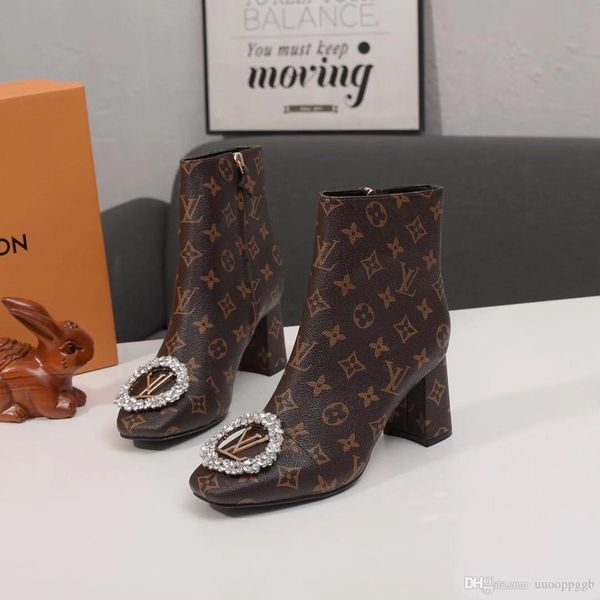 2019f new ladies casual fashion booties luxury women's travel party shoes, original box packaging fast deliverr, Black
2019f new ladies casual fashion booties luxury women's travel party shoes, original box packaging fast deliverr, Black