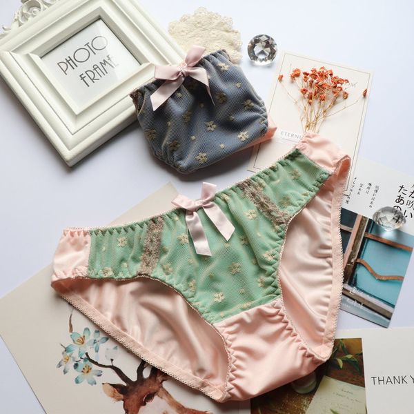 missnanda colorblock printed lace embroidered briefs, japanese big bow, cute girl, hip pants, silky nylon underwear, Black;pink
missnanda colorblock printed lace embroidered briefs, japanese big bow, cute girl, hip pants, silky nylon underwear, Black;pink