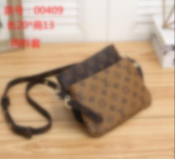 2020 brand fashion women man shoudler bag luxury designer handbga no with box vv 20062828y
2020 brand fashion women man shoudler bag luxury designer handbga no with box vv 20062828y