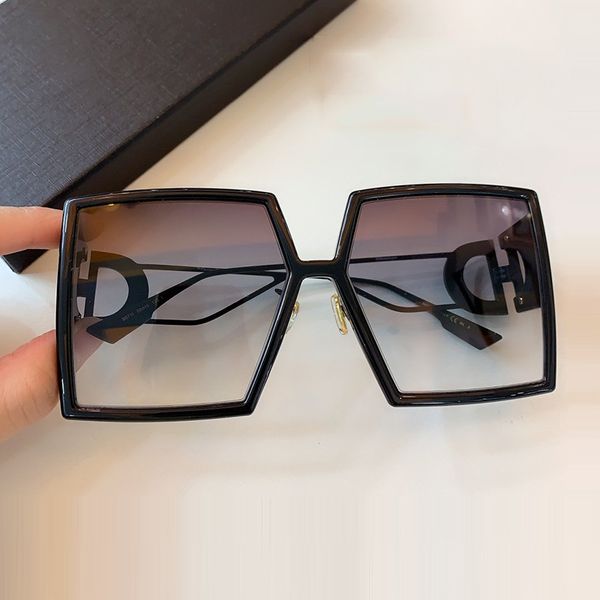 2020 women sunglasses square eyeglasses gafas with new sun glasses brand personlity uv400 fashion box psmrp, White;black
2020 women sunglasses square eyeglasses gafas with new sun glasses brand personlity uv400 fashion box psmrp, White;black