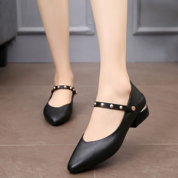 dress shoes genuine leather pumps women size 35 - 43 pointed ladies kitten heels comfortable mother shoe office square heel, Black
dress shoes genuine leather pumps women size 35 - 43 pointed ladies kitten heels comfortable mother shoe office square heel, Black