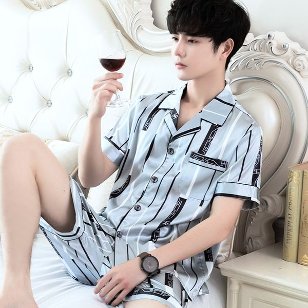 season pajamas men's pajamas and ice silk summer thin short-sleeved shorts two-piece suit men's cardigan silk large size, Blue;red
season pajamas men's pajamas and ice silk summer thin short-sleeved shorts two-piece suit men's cardigan silk large size, Blue;red