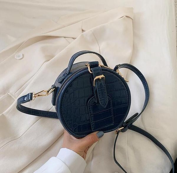 stone pattern round crossbody bag 2020 summer new high-quality pu leather women's handbag lock shoulder messenger bag
stone pattern round crossbody bag 2020 summer new high-quality pu leather women's handbag lock shoulder messenger bag