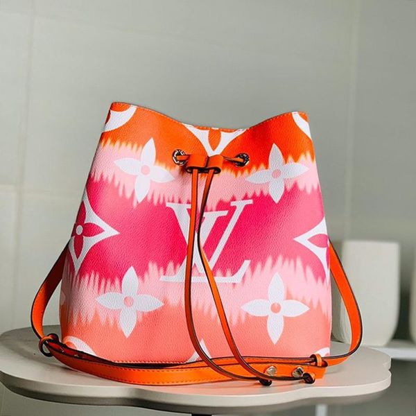 новое прибытие женские кожаные ведра сумки сумки drawstring мешок плеча высокого качества роскошный дизайн дамы моды crossbody сумки
новое прибытие женские кожаные ведра сумки сумки drawstring мешок плеча высокого качества роскошный дизайн дамы моды crossbody сумки