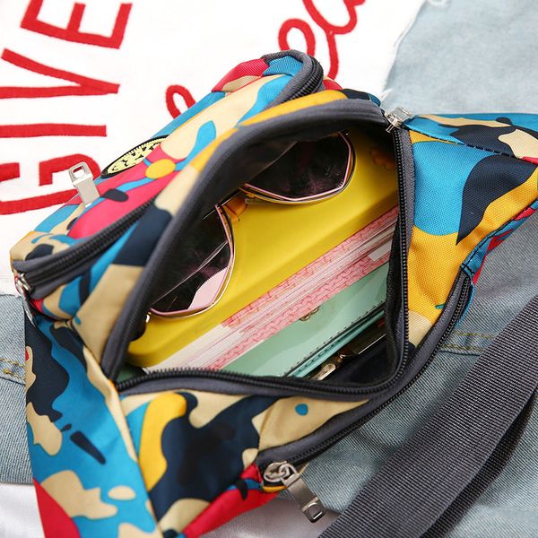 running bag female multi-layer camouflage waterproof oxford cloth business bag cashier running bag change mobile phone riding sports running 
running bag female multi-layer camouflage waterproof oxford cloth business bag cashier running bag change mobile phone riding sports running