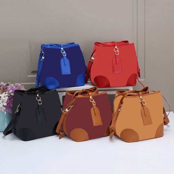 2020 новый стиль мода женщин роскошные сумки lady pu кожаные сумки бренда сумки кошелек плеча m сумка женский # 3818-1
2020 новый стиль мода женщин роскошные сумки lady pu кожаные сумки бренда сумки кошелек плеча m сумка женский # 3818-1