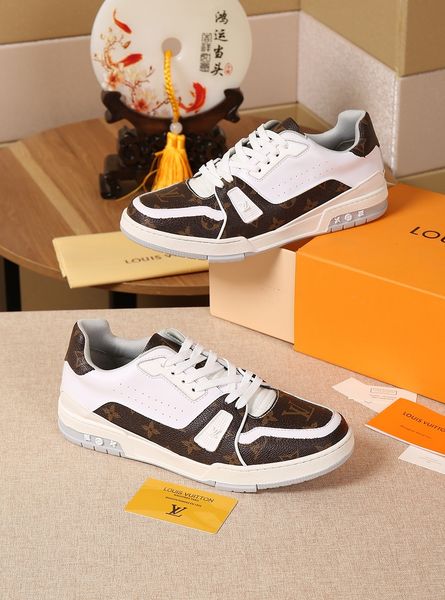 new28 luxury high-quality casual men's shoes fashion all-match sports shoes outdoor comfortable men's shoes original box packaging, Black
new28 luxury high-quality casual men's shoes fashion all-match sports shoes outdoor comfortable men's shoes original box packaging, Black