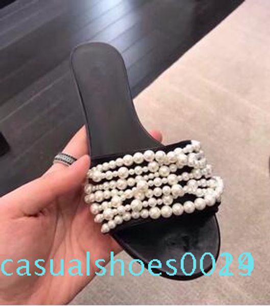 beach slippers genuine leather new arrival classic women luxury brands famous summer beach flats slippers plus size c14, Black
beach slippers genuine leather new arrival classic women luxury brands famous summer beach flats slippers plus size c14, Black