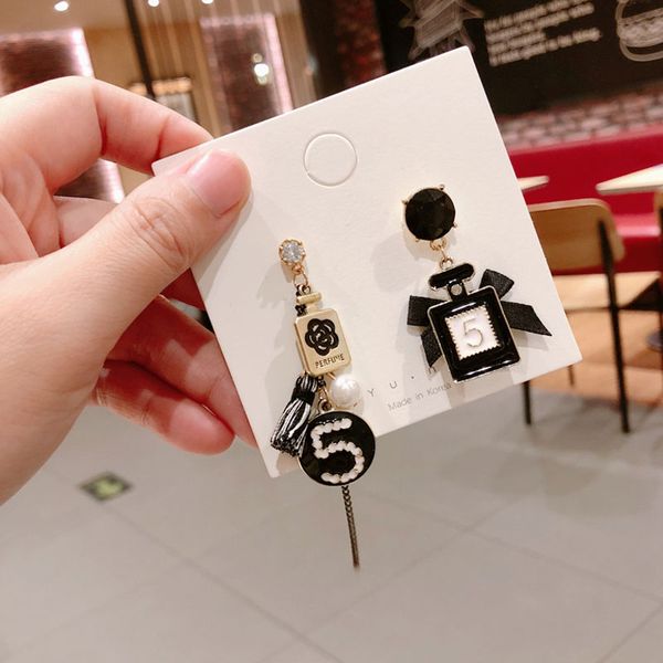 fashion luxury long tassel earrings perfume bottle camellia 5 black white wind earring gift woman, Golden
fashion luxury long tassel earrings perfume bottle camellia 5 black white wind earring gift woman, Golden