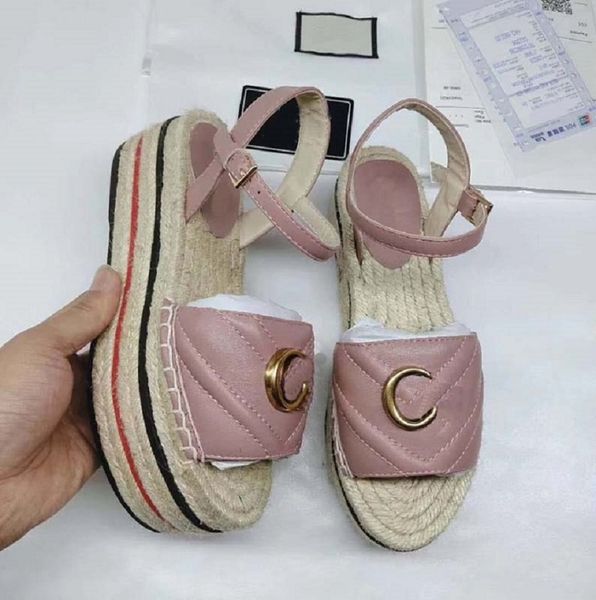 classics designer woman slippers fashion beach thick bottom slippers luxury alphabet lady sandals leather high heel shoes bag04 sc30, Black
classics designer woman slippers fashion beach thick bottom slippers luxury alphabet lady sandals leather high heel shoes bag04 sc30, Black