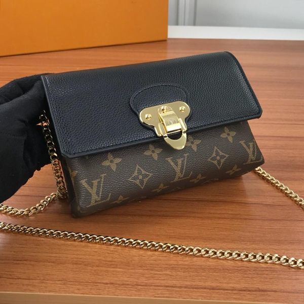 высокое качество женская сумка цепи кожи сумки на ремне новое прибытие crossbody сумки trend ретро luxury design тип дамы сумка
высокое качество женская сумка цепи кожи сумки на ремне новое прибытие crossbody сумки trend ретро luxury design тип дамы сумка