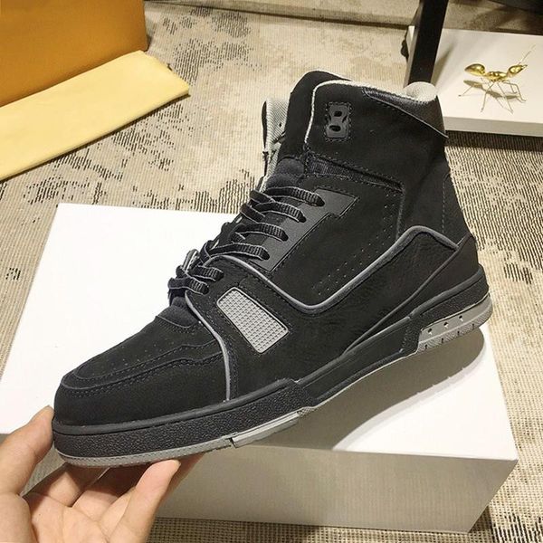 trainer sneaker boot men 's shoes autumn and winter style footwears breathable lace -up high casual men shoes with or, Black
trainer sneaker boot men 's shoes autumn and winter style footwears breathable lace -up high casual men shoes with or, Black