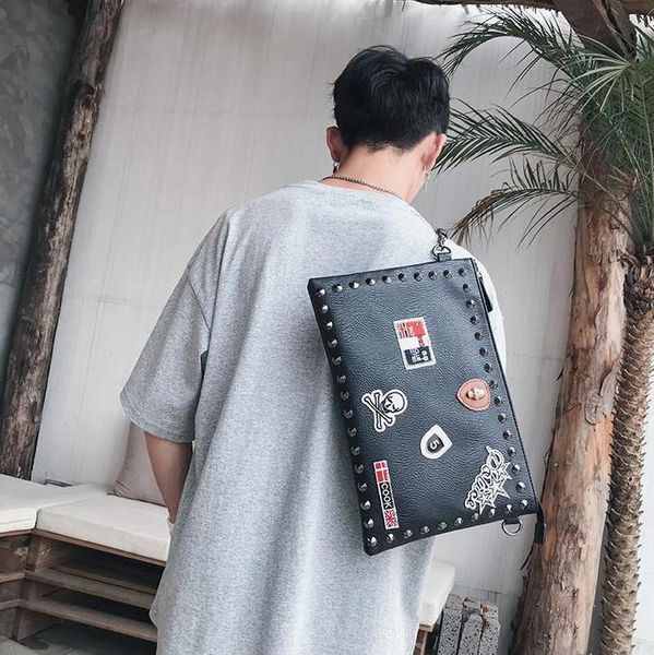 factory wholesale fashion bag street personality rivet men hand shoulder bags punk medal leather shoulders handbag leathers handbags
factory wholesale fashion bag street personality rivet men hand shoulder bags punk medal leather shoulders handbag leathers handbags
