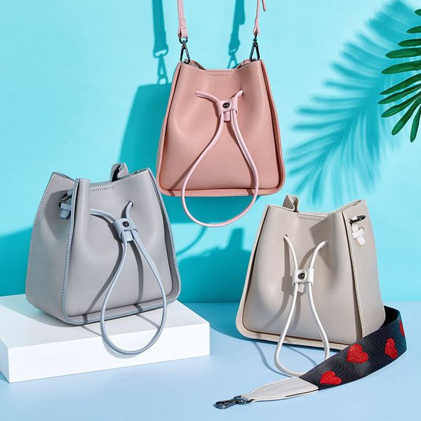 сумки кошельки моды коровьей ковш сумки tote сумки женская мешки плеча рюкзак женские сумки сумки n40153
сумки кошельки моды коровьей ковш сумки tote сумки женская мешки плеча рюкзак женские сумки сумки n40153