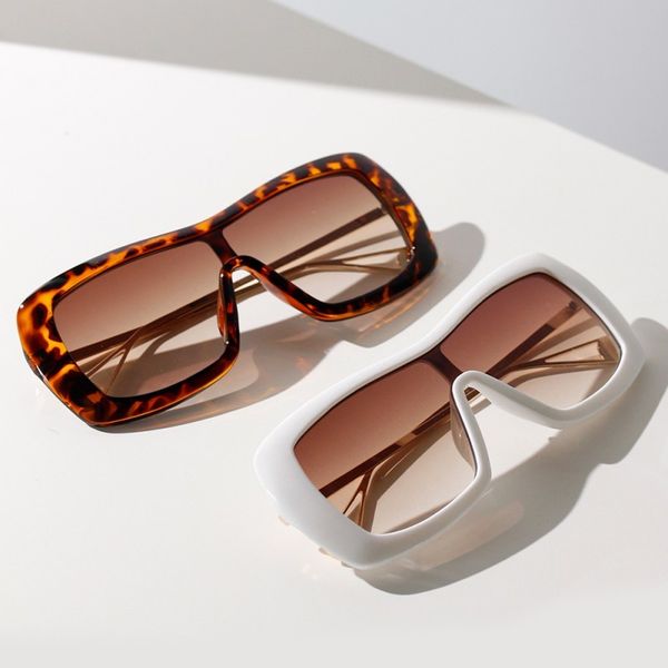 women sunwear fashion style popular semi-metal square retro sunglasses multi-color new try glasses mirror plastic adult, White;black
women sunwear fashion style popular semi-metal square retro sunglasses multi-color new try glasses mirror plastic adult, White;black