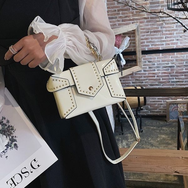 rivet box форма crossbody сумки для женщин 2019 нового высокого качества кожа pu женские сумки дизайнерские сумки известного бренда женщин с
rivet box форма crossbody сумки для женщин 2019 нового высокого качества кожа pu женские сумки дизайнерские сумки известного бренда женщин с