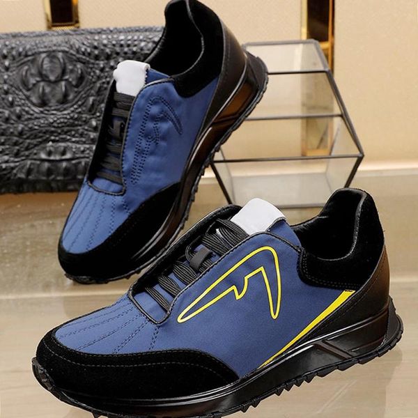 new arrival scuba low - sneakers men 's shoes fashion classic lightweight vintage footwears style lace -up casual men shoes chunky, Black
new arrival scuba low - sneakers men 's shoes fashion classic lightweight vintage footwears style lace -up casual men shoes chunky, Black