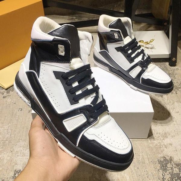 drop ship trainer sneaker boot men 's shoes fashion classic sports footwears lightweight vintage high casual men shoes luxury snea, Black
drop ship trainer sneaker boot men 's shoes fashion classic sports footwears lightweight vintage high casual men shoes luxury snea, Black