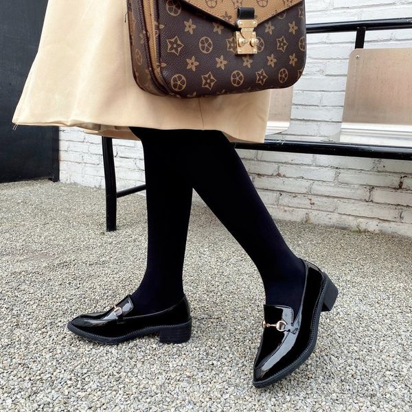 black leather oxford shoes for women 2020 new platform shoes woman flats pointed toe slip on metal buckle brogues ladies loafers
black leather oxford shoes for women 2020 new platform shoes woman flats pointed toe slip on metal buckle brogues ladies loafers