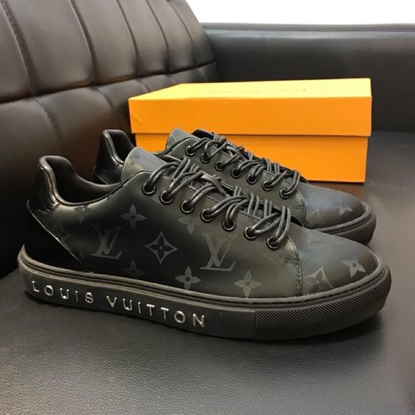 new18 fashion casual men's shoes wild sports shoes outdoor comfortable high-end pattern men's shoes original box packaging fast de, Black
new18 fashion casual men's shoes wild sports shoes outdoor comfortable high-end pattern men's shoes original box packaging fast de, Black