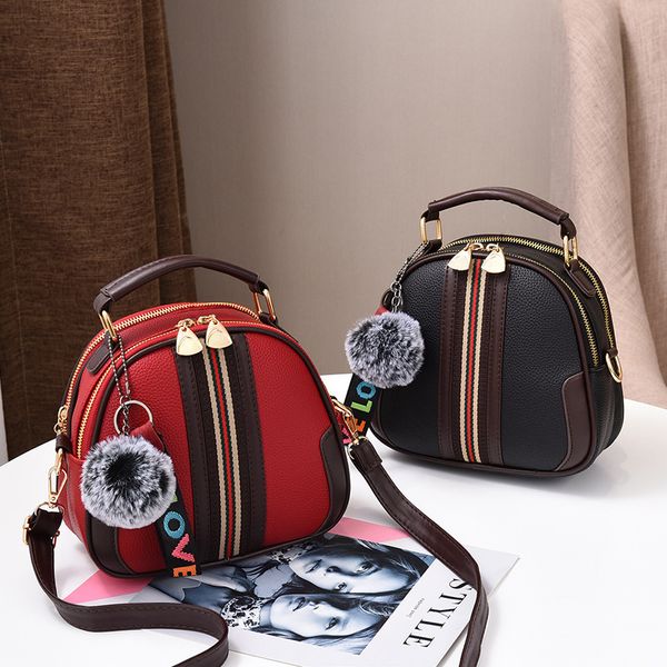 fashion pu leather handbag for women 2020 new girl messenger bags with ball toy bolsa female shoulder bags ladies party handbags 
fashion pu leather handbag for women 2020 new girl messenger bags with ball toy bolsa female shoulder bags ladies party handbags