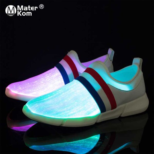 size 28-41 children running sports glowing shoes girls led light up casual shoes boys lightweight breathable luminous sneakers, Black 
size 28-41 children running sports glowing shoes girls led light up casual shoes boys lightweight breathable luminous sneakers, Black