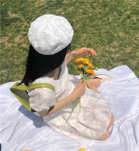 white hollowed-out flower lace lace beret front cap children's korean breathable thin british duck tongue beret, Blue;gray
white hollowed-out flower lace lace beret front cap children's korean breathable thin british duck tongue beret, Blue;gray