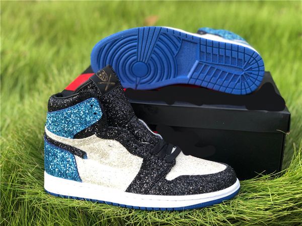 2020 review official pure original 1 surgeon joint name new black and blue sequins color matching basketball shoes
2020 review official pure original 1 surgeon joint name new black and blue sequins color matching basketball shoes
