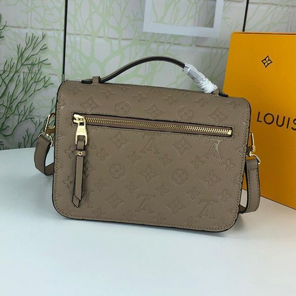 womens leather handbag with original box shoulder bags fashion type crossbody bag new arrival totes messenger bags handbag
womens leather handbag with original box shoulder bags fashion type crossbody bag new arrival totes messenger bags handbag