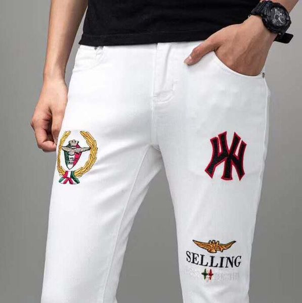 2020 spring and summer new men's jeans slim feet micro-elastic patch personality simple fashion handsome new wild blue
2020 spring and summer new men's jeans slim feet micro-elastic patch personality simple fashion handsome new wild blue
