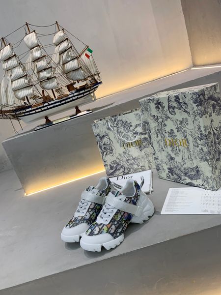 new14 luxury design ladies casual shoes, fashionable all-match sports shoes, outdoor breathable women's shoes, original box packaging, Black
new14 luxury design ladies casual shoes, fashionable all-match sports shoes, outdoor breathable women's shoes, original box packaging, Black