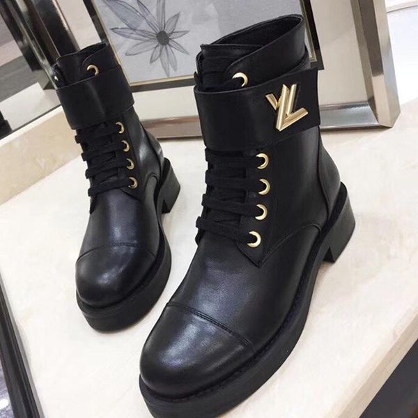 2020 fashion boots shoes wonderland ranger boot chaussures pour femmes lady booties womens shoes fashion bottes femmes with origin box fast
2020 fashion boots shoes wonderland ranger boot chaussures pour femmes lady booties womens shoes fashion bottes femmes with origin box fast