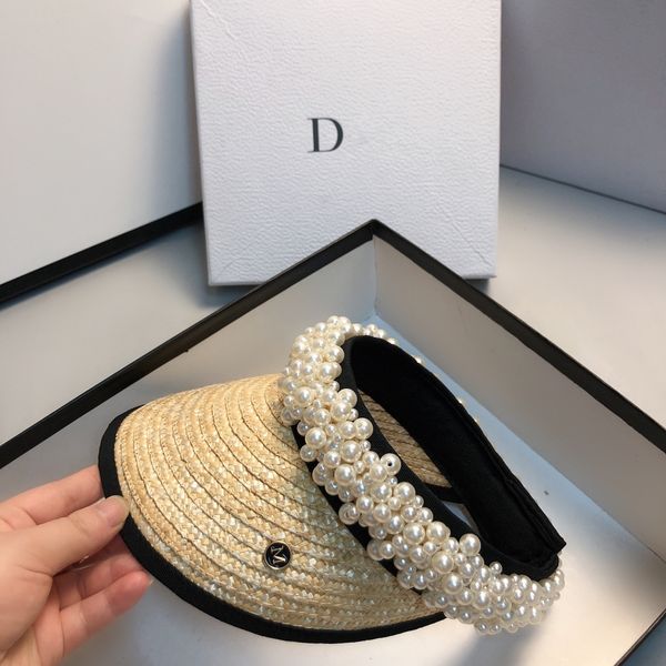 new-style straw pearl empty pearl fashion heavy industry hand-sewn high-order cap hat can be tied with ponytail hat on vacation, Blue;gray
new-style straw pearl empty pearl fashion heavy industry hand-sewn high-order cap hat can be tied with ponytail hat on vacation, Blue;gray