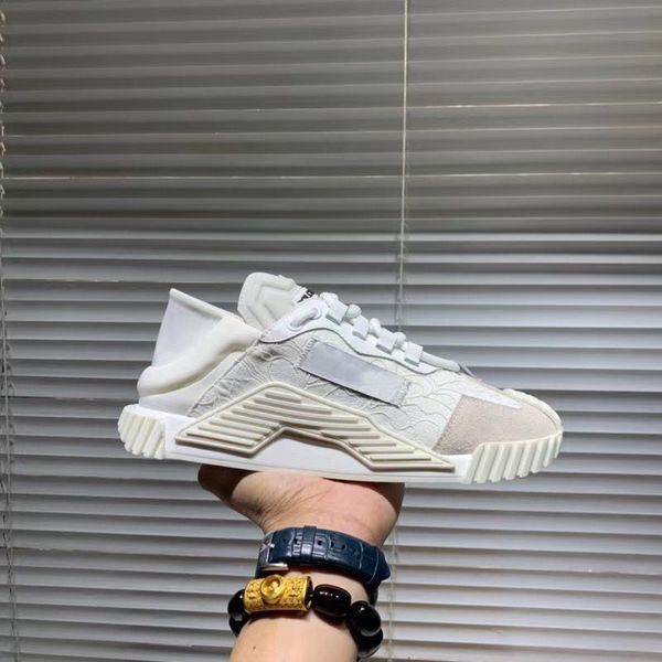 men women breathable running shoes outdoor athletic casual sneakers mixed colors sports shoes new style male female
men women breathable running shoes outdoor athletic casual sneakers mixed colors sports shoes new style male female