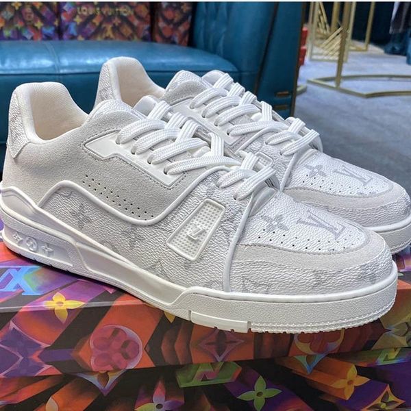 07 the high-quality men's casual sports shoes and outdoor casual shoes of the new brand designer, the original box size is 38-45, Black
07 the high-quality men's casual sports shoes and outdoor casual shoes of the new brand designer, the original box size is 38-45, Black