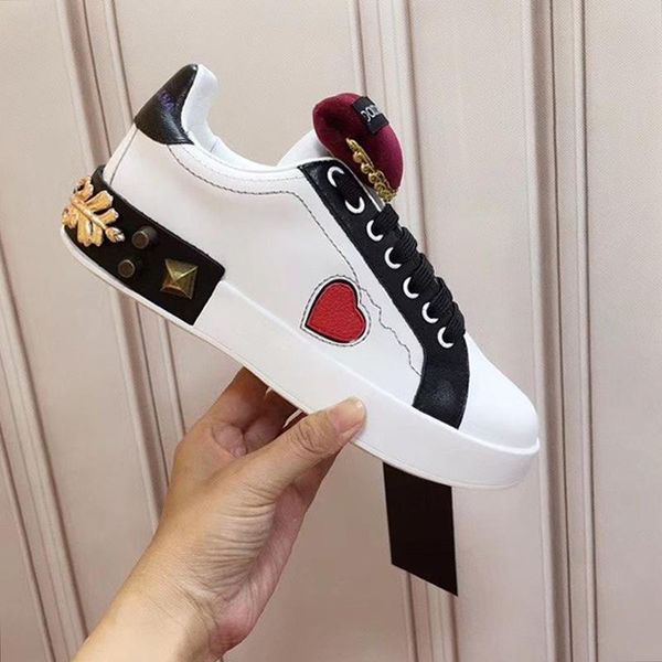 2020h luxury design leather printed rubber bottom fashion sneakers all-match breathable mens casual shoes mens banquet shoes size: 38-451, Black
2020h luxury design leather printed rubber bottom fashion sneakers all-match breathable mens casual shoes mens banquet shoes size: 38-451, Black