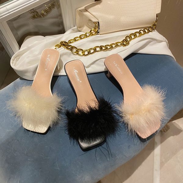 обувь с низким тапочки лета женщин квадратный каблук pantofle luxury слайды med fur вьетнамки блок 2020 дизайнер плюша мягкой резины, Black
обувь с низким тапочки лета женщин квадратный каблук pantofle luxury слайды med fur вьетнамки блок 2020 дизайнер плюша мягкой резины, Black