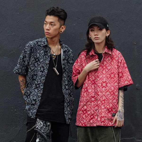 bandana oversize shirt men short sleeve shirts man loose hip hop shirt streetwear harajuku west cashew flowers print retro, White;black
bandana oversize shirt men short sleeve shirts man loose hip hop shirt streetwear harajuku west cashew flowers print retro, White;black