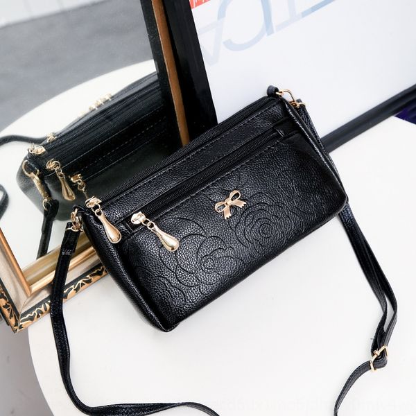hands2019 hand shoulder autumn new soft leather shoulder bag multi-layer large capacity messenger bag for women
hands2019 hand shoulder autumn new soft leather shoulder bag multi-layer large capacity messenger bag for women