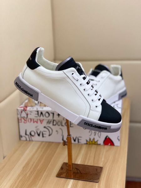 2020j fashion high-end leather alphabet low-outdoor flat sneakers, high-quality casual wild fashion men's shoes, size: 38-45, Black
2020j fashion high-end leather alphabet low-outdoor flat sneakers, high-quality casual wild fashion men's shoes, size: 38-45, Black