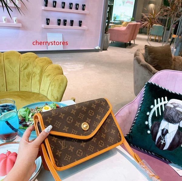 women luxury leather shoulder messenger waliet women crossbody shoulder bag fashion vintage leather handbags - 0996
women luxury leather shoulder messenger waliet women crossbody shoulder bag fashion vintage leather handbags - 0996