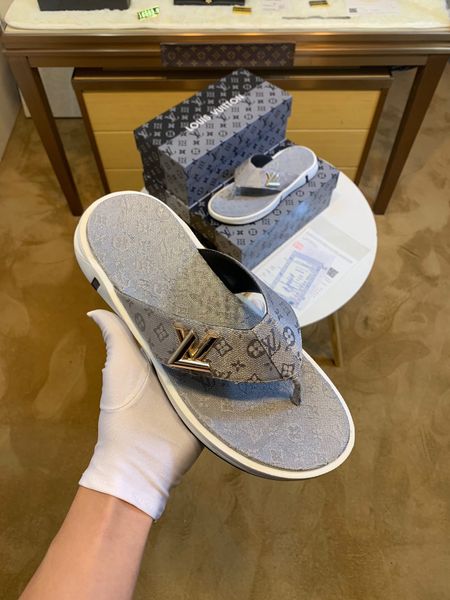 2020 new trend fashion mirabeau open toe sandals brand high-end shoes men's loafers copy
2020 new trend fashion mirabeau open toe sandals brand high-end shoes men's loafers copy