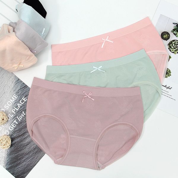 women's panties summer ladies briefs cotton seamless breathable mid-waist crotch package hip solid color, Black;pink
women's panties summer ladies briefs cotton seamless breathable mid-waist crotch package hip solid color, Black;pink